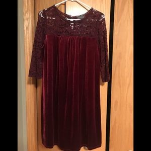 Maroon/Velvet Mid-Length dress